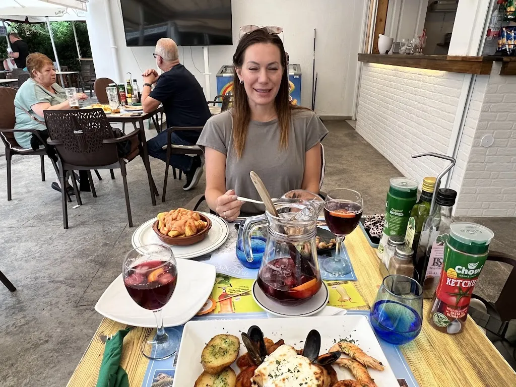 Jordan McGregor_Tropical Garden_Cala d'Or_review