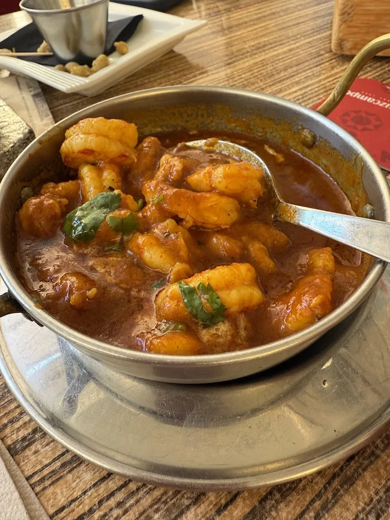 Lena_Indiana John's_Cala d'Or_review