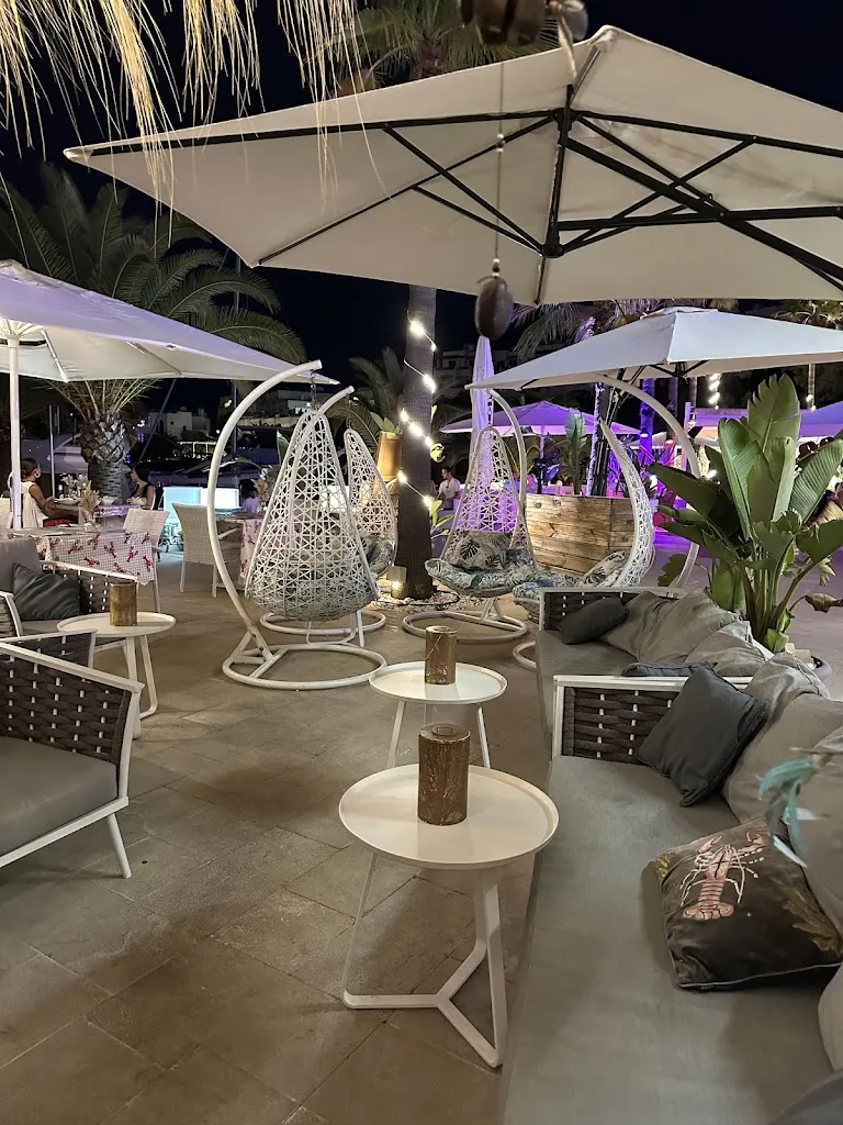 The Pearlfishers Lobster shack_Cala d'Or_slider_image_1