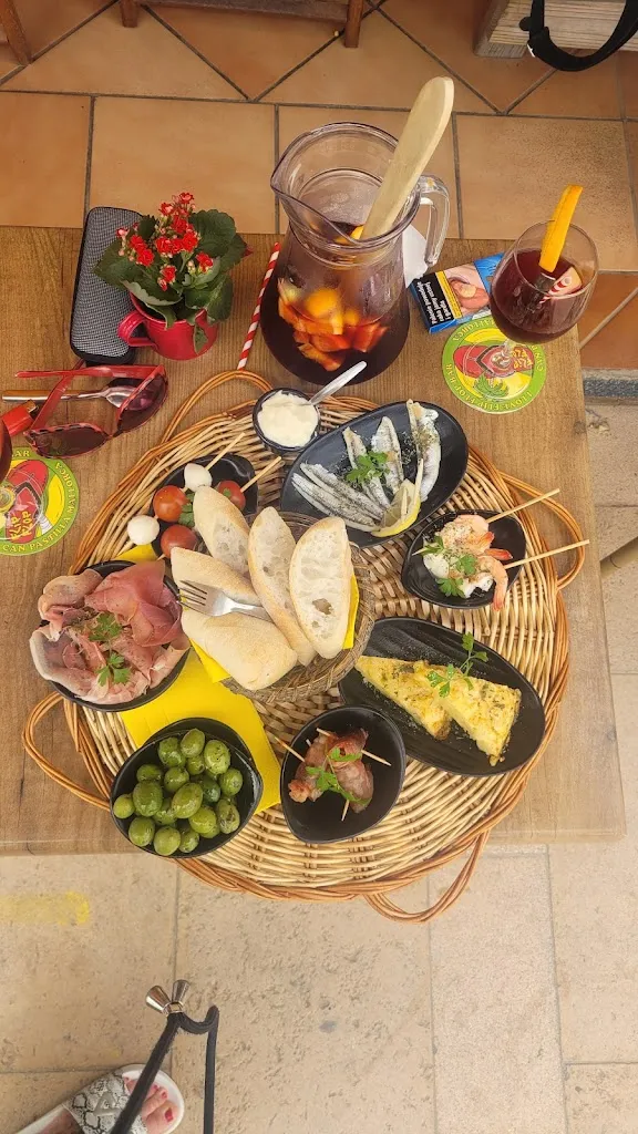 Flip Flop Bar_Can Pastilla_slider_image_3