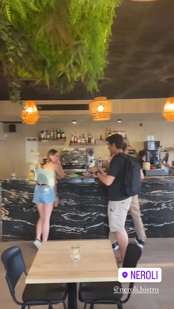 Neroli Restaurant Cocktail_Can Pastilla_slider_image_2