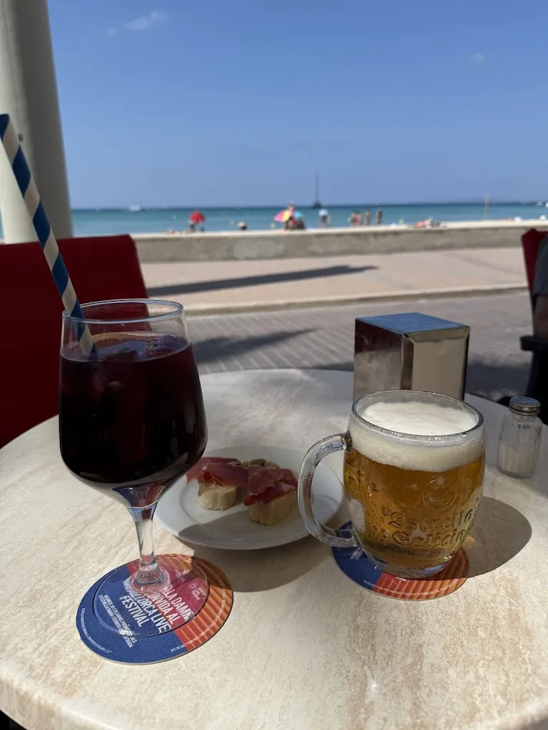 Maria Bykova_Tomy Burguer_Can Pastilla_recensione