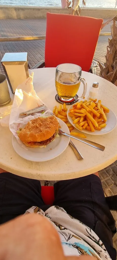 Colin Rundle_Tomy Burguer_Can Pastilla_recensione