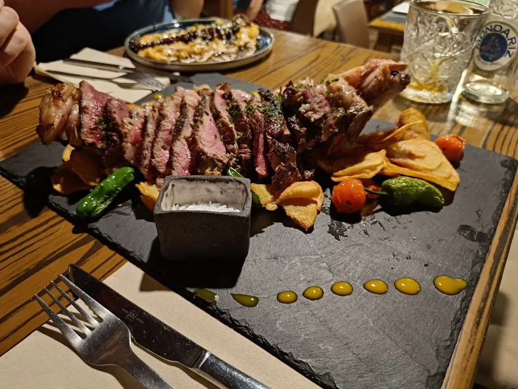 Menu_Restaurante Fins Tapas & Coctkails_Can Pastilla_immagine_5