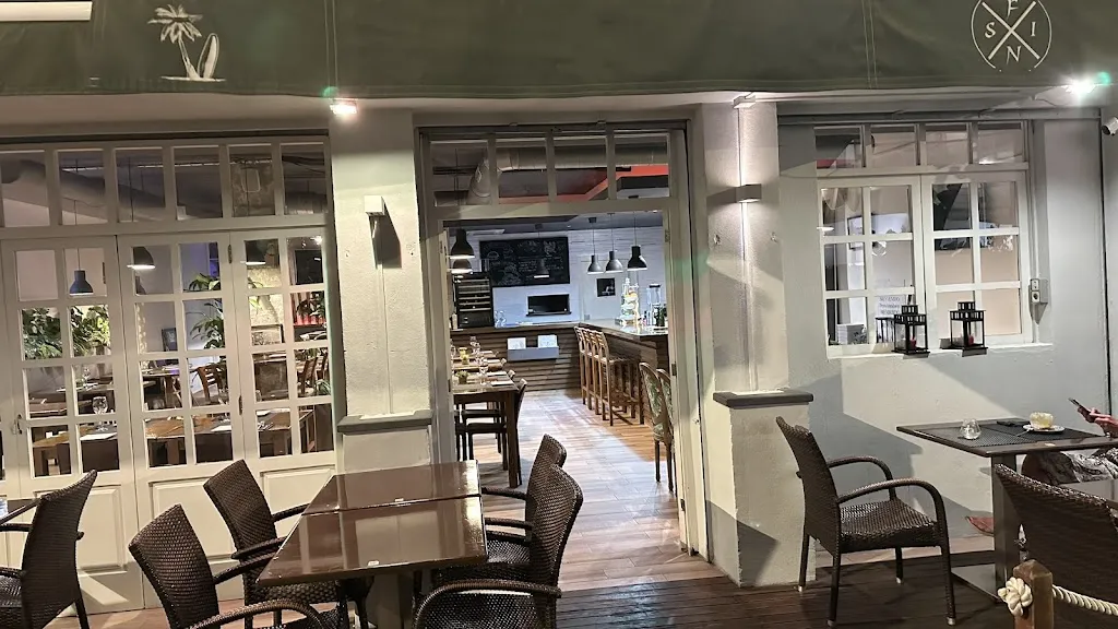 Restaurante Fins Tapas & Coctkails_Can Pastilla_slider_image_3