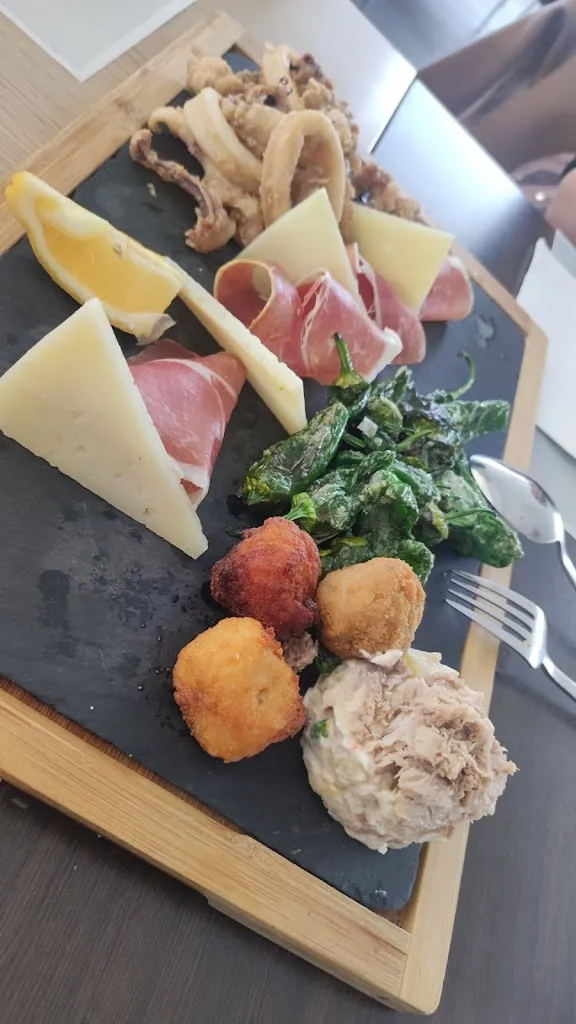 Menu_Restaurante Brisas del Mediterráneo_Can Pastilla_image_9