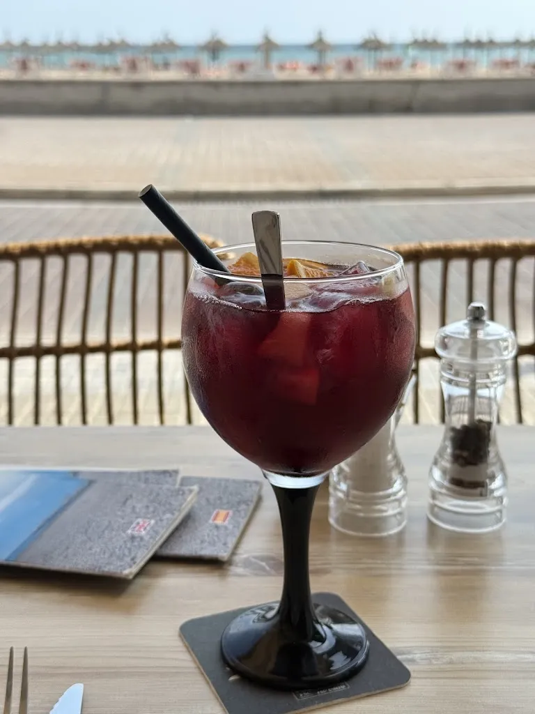 Cara Chan_Cafeteria Playa_Can Pastilla_review