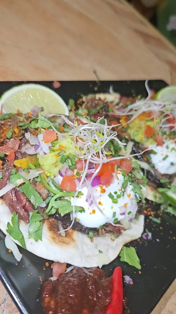 Taco Loco Can Pastilla_Can Pastilla_slider_image_2