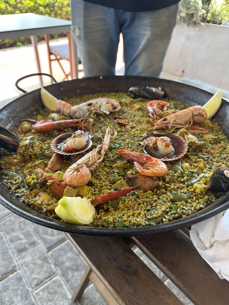 Barbu Lucian_Mar i Paz_Can Picafort_review