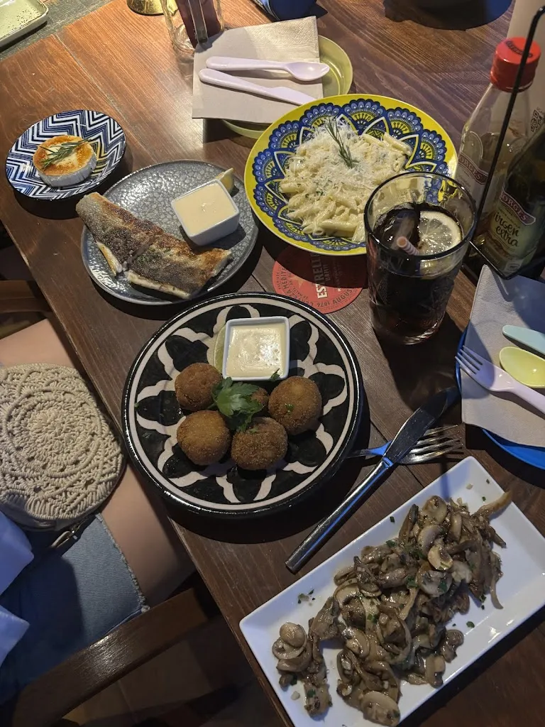 Jack Storey_La Pinta Bar-Restaurant_Can Picafort_review