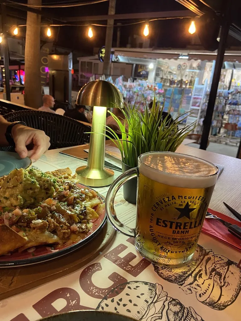 Sofía Gómez_Dakota Tex Mex - Can Picafort_Can Picafort_review