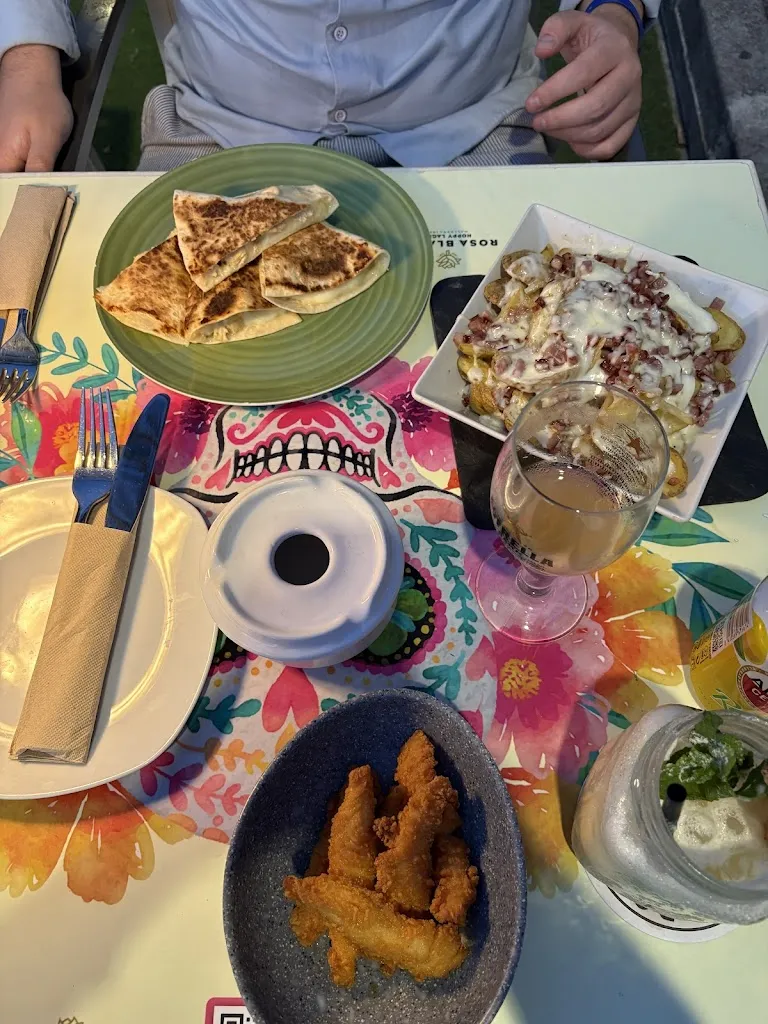 Amber Morgan_Sa mexicana _Can Picafort_review