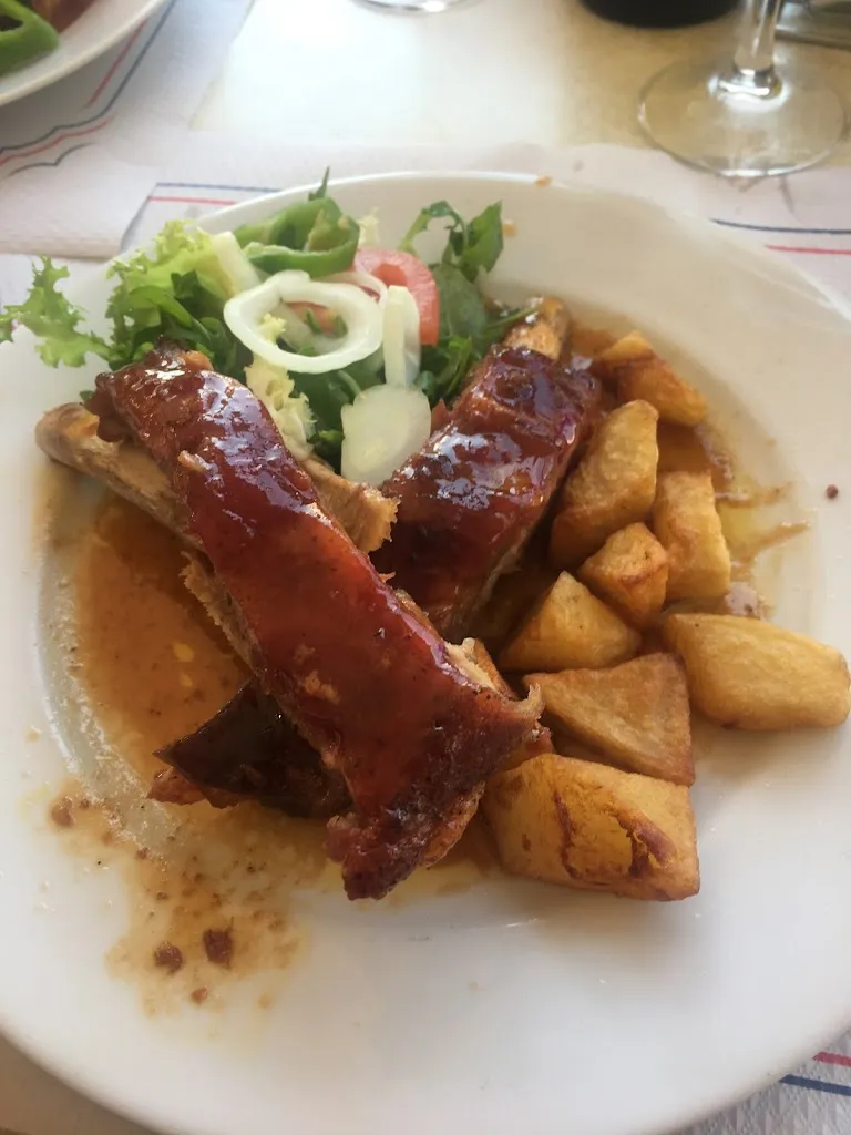 Petr Bernadič_Restaurant Ca'n Tomeu_Can Picafort_review