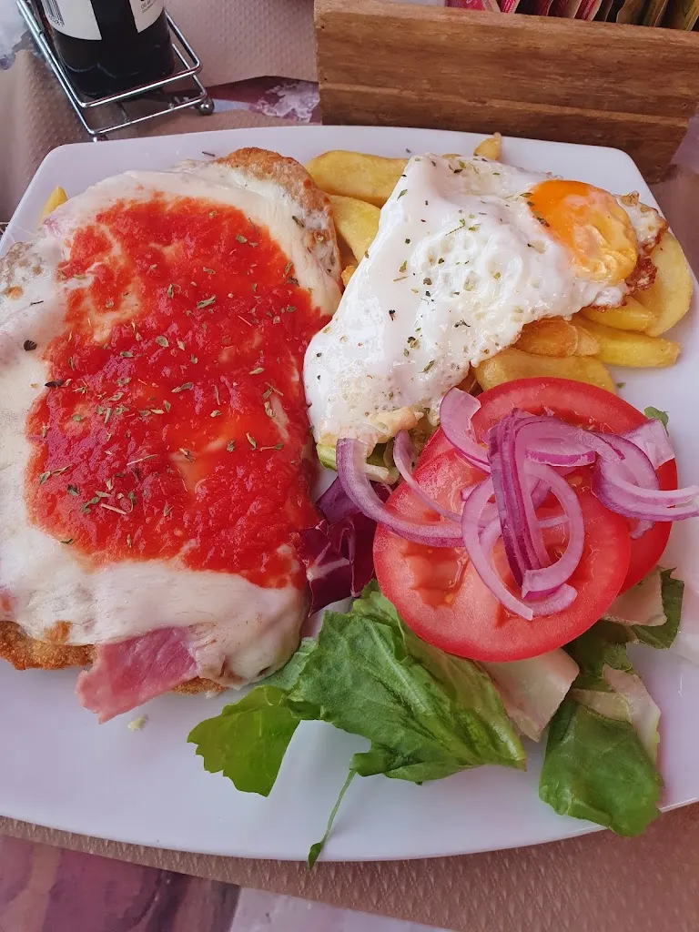 Nicoleta Irimia_Can Montevideo_Can Picafort_review