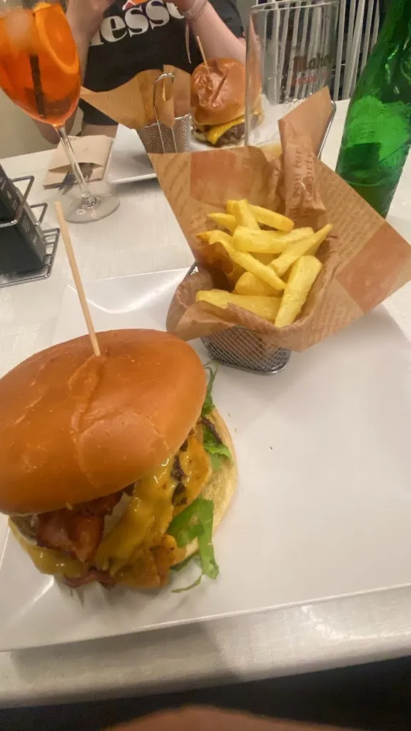 Honest Truth_Sa Ximada_Can Picafort_review