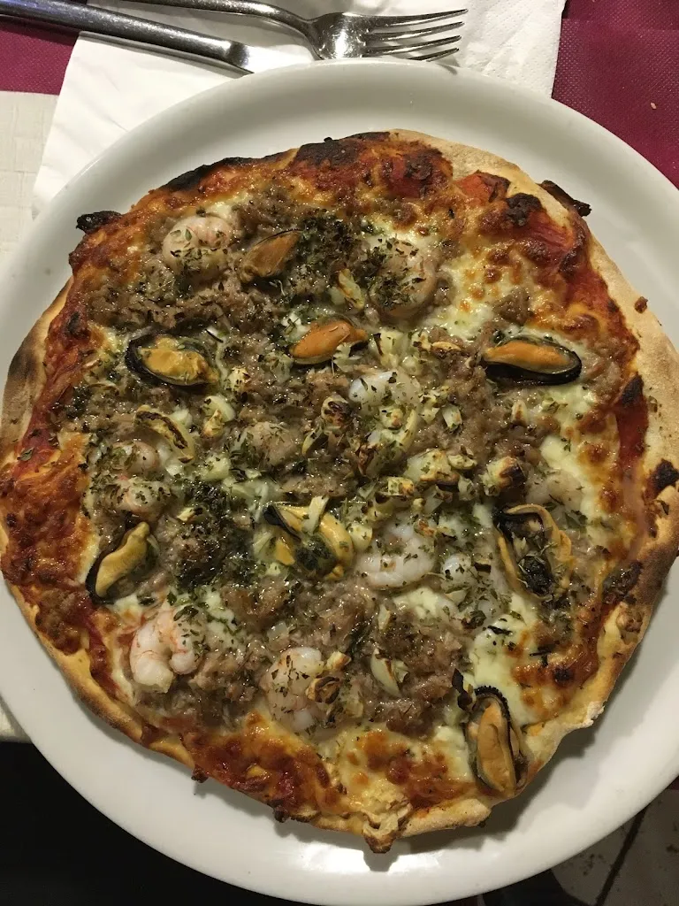 Hello World_Sa Ximada_Can Picafort_review