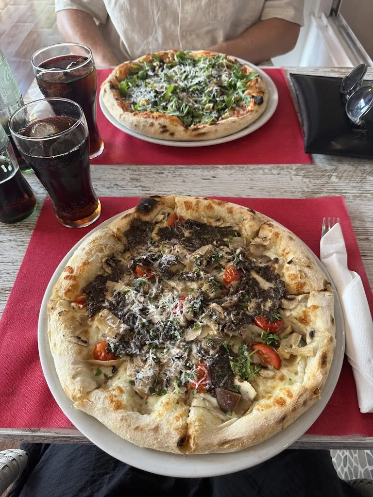 Elsa Bergqvist_Pizzeria Mamma Mia_Can Picafort_review