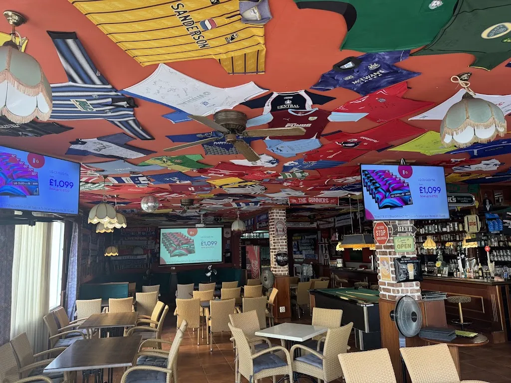 William's Pub_Can Picafort_slider_image_3