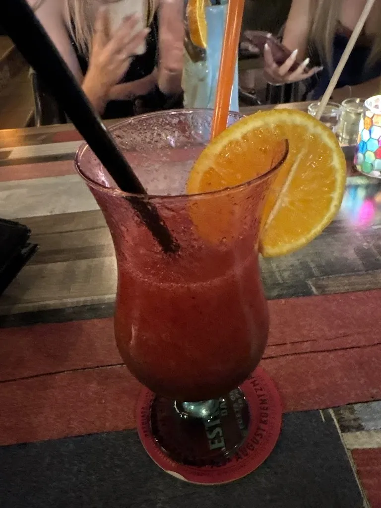 Lindsey Barszczak_Horitzo Cafe_Can Picafort_review