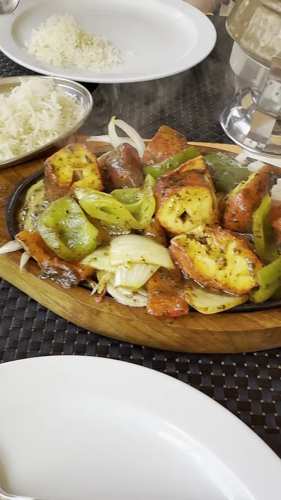 Camilo Vergara_Royal Indian tandoori restaurant & bar_Can Picafort_review