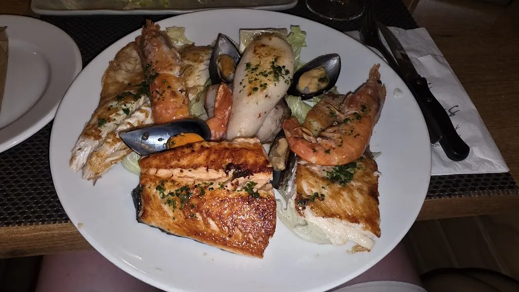 Flo Rian_Restaurant Los Arcos_Capdepera_review