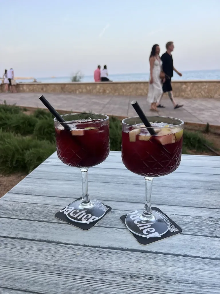 J M_Restaurant del mar_Capdepera_recensione