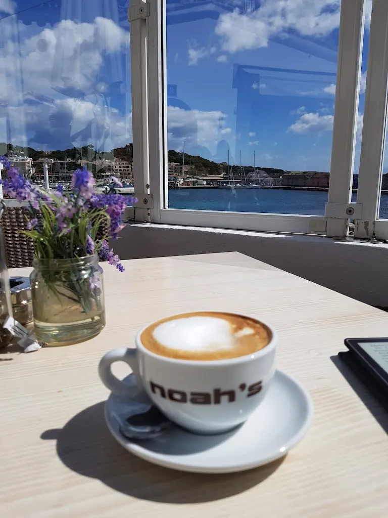 Menu_Noahs Lounge_Capdepera_image_8