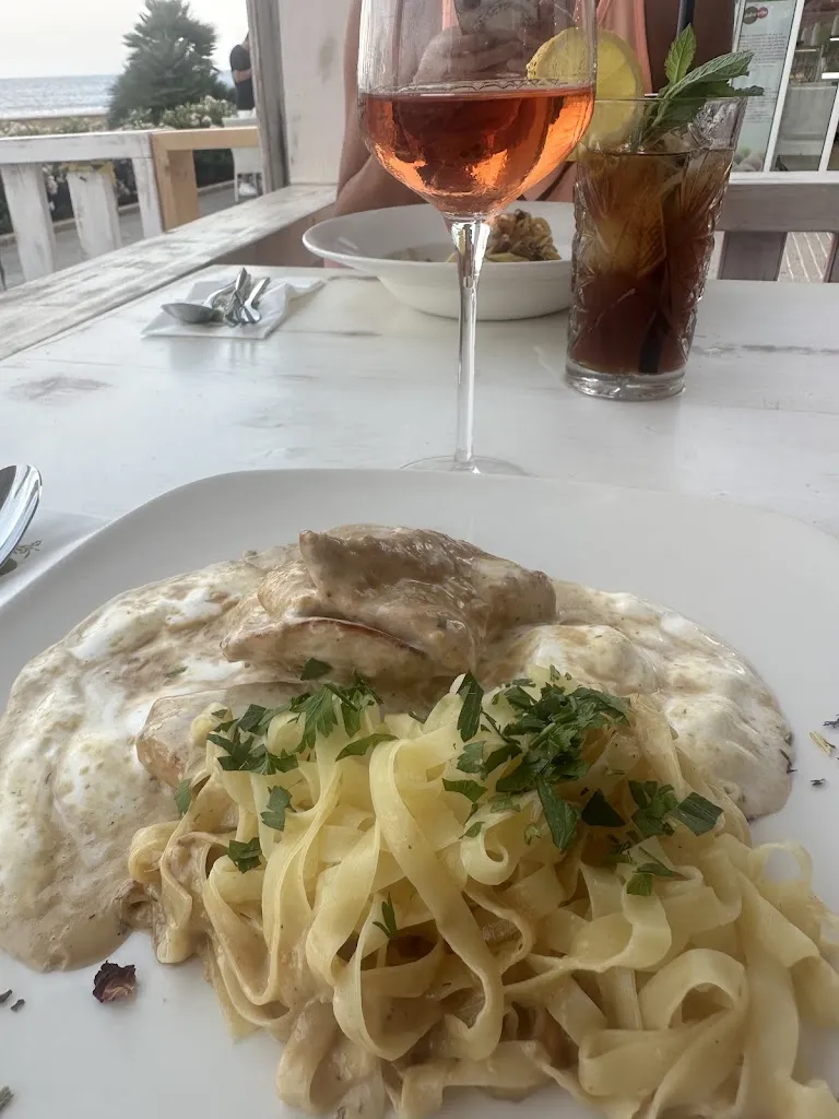 Angelica Ljunglöf_Mama Pizza_Capdepera_review