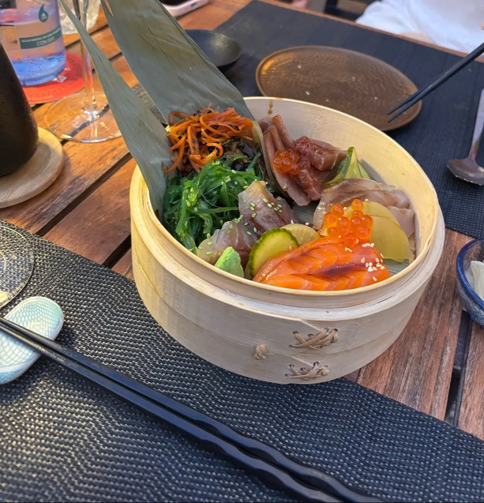 Tom McDonald_rö nikkei_Capdepera_recensione