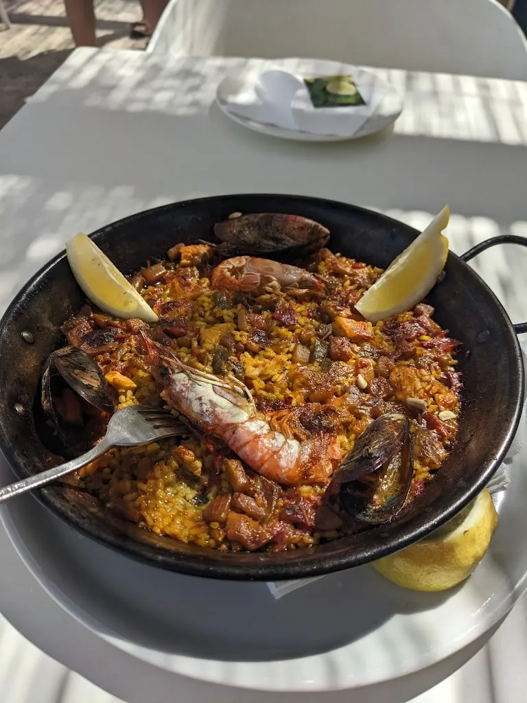 Fiona Smith_Arenal de Canyamel_Capdepera_review