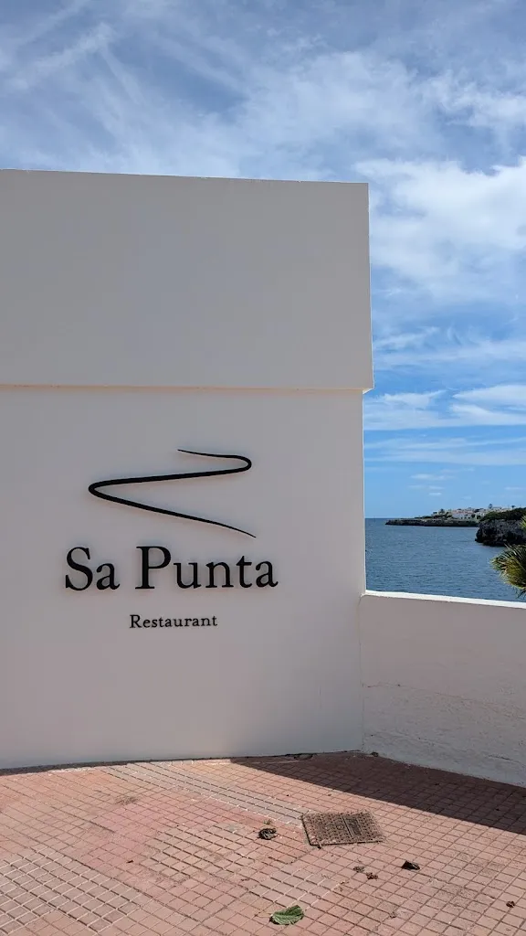 Florin Schürkens_Restaurant Sa Punta Menorca_Castell Es_review