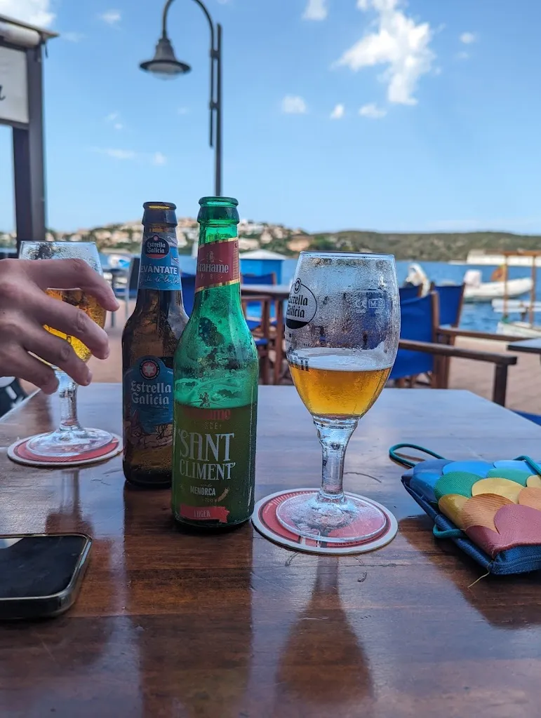 Caroline Broderick_Namaste_Castell Es_review