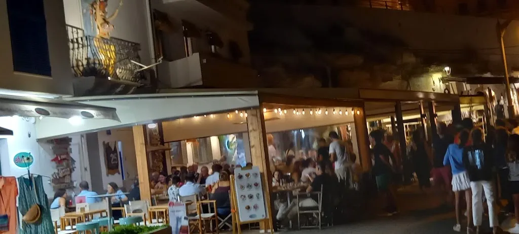 Antony Haywood_El Chivito Calesfonts_Castell Es_review