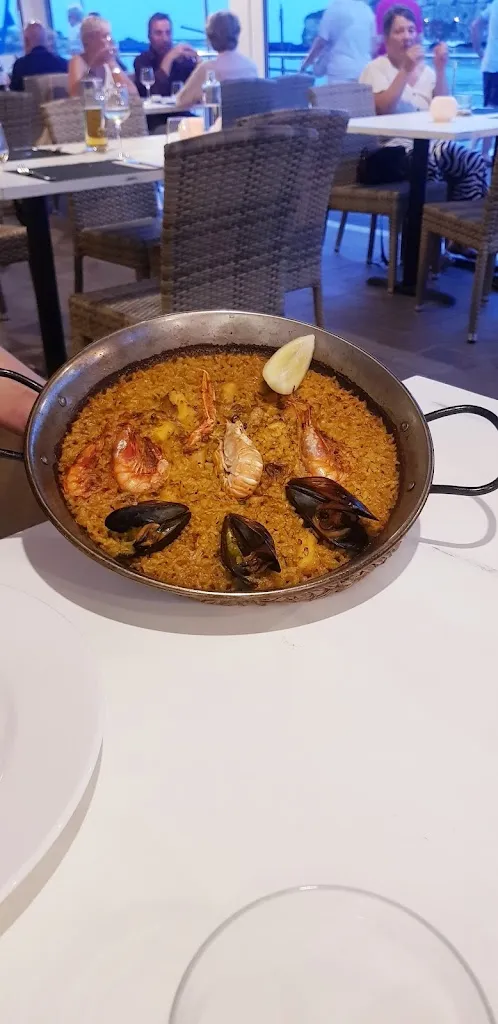 Sophie Tipton_Restaurant Can Delio_Castell Es_review