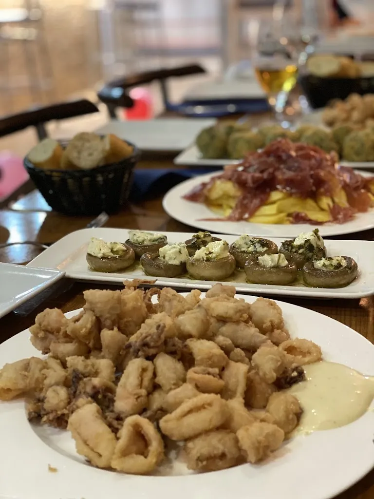 Hector Albert_La Mar Salá_Castell Es_review