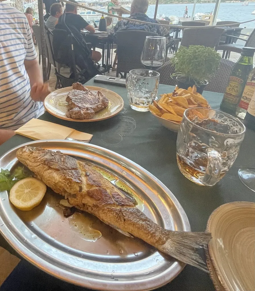 Alice Welschinger_Restaurant Sa Cala_Castell Es_review