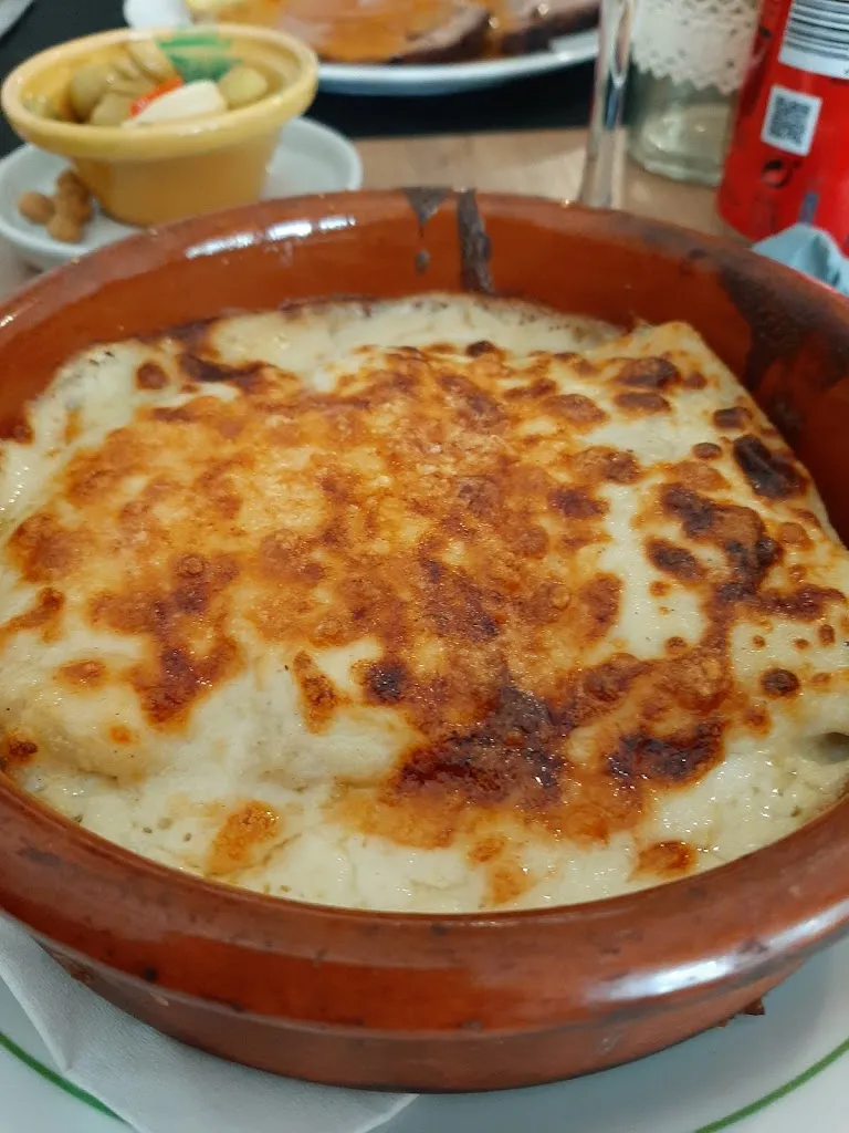 Nagina Tewari_Mesón Ca'n Mito_Castell Es_review