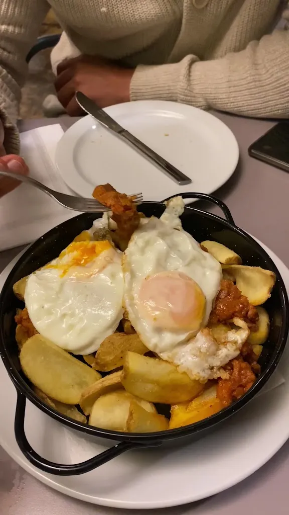 Mos Art_Castell Es_slider_image_2