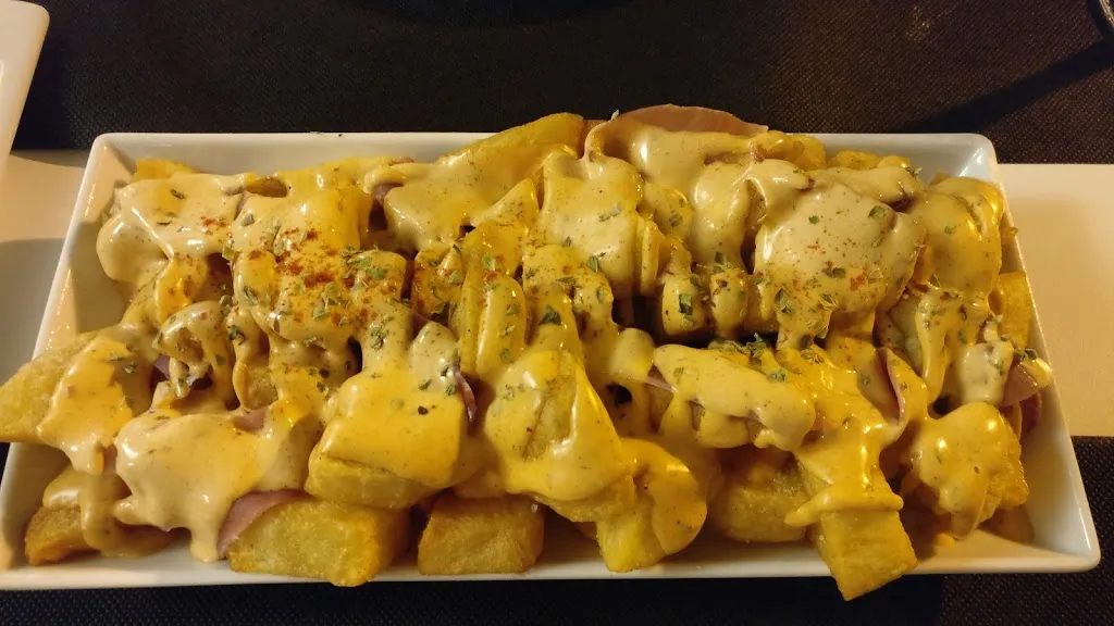 Menu_Restaurant Es Llenegall_Castell Es_image_9