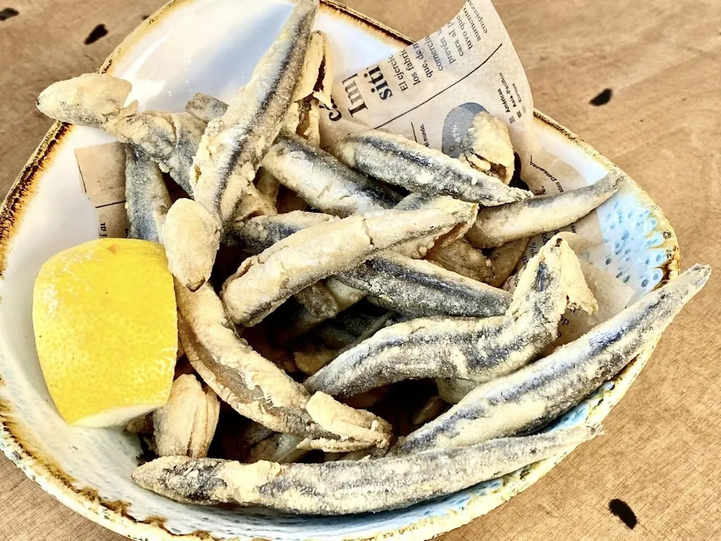 Elise Hyndman_Aigu cova restaurant Cales Fonts_Castell Es_review