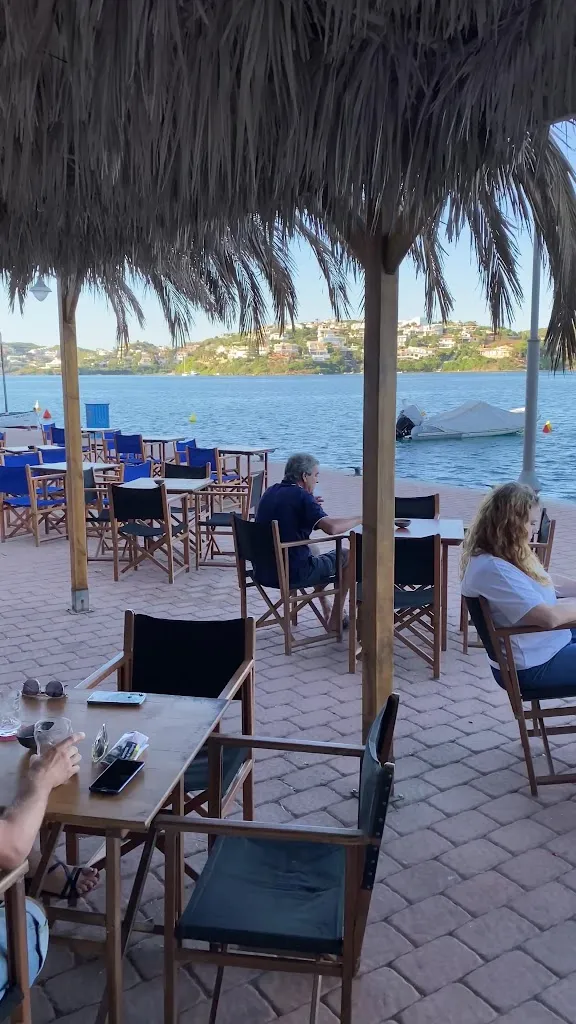 Pindapoi_Castell Es_slider_image_2