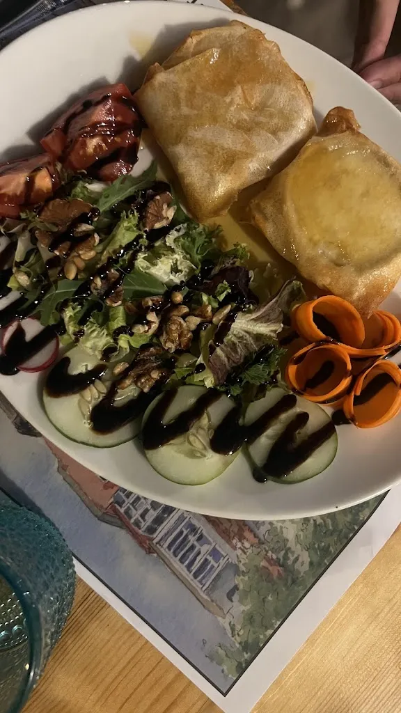 Basile Vrette_Restaurant Miramar_Castell Es_review