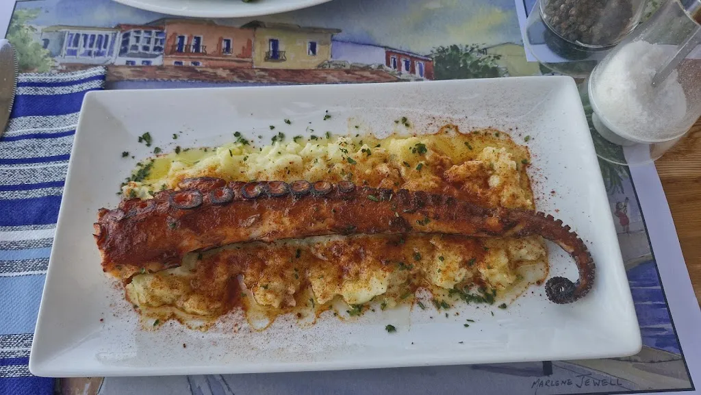 Ingrid Bonamusa_Restaurant Miramar_Castell Es_review