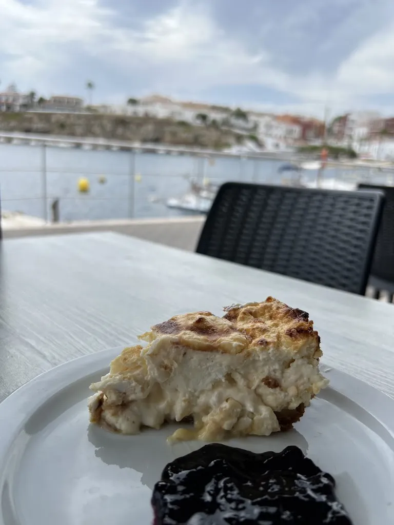 Menu_Caprichosa Pizzaria_Castell Es_image_7