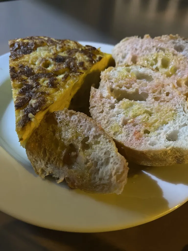 josep perez_Ruxandra_Castell Es_review