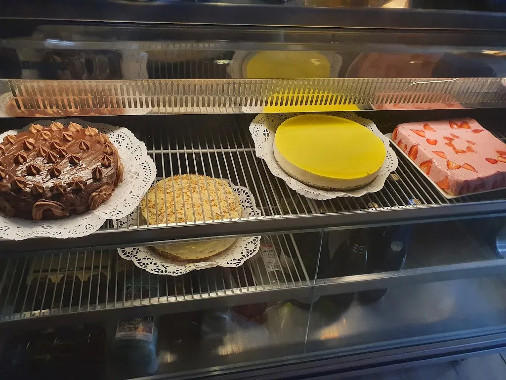 Ruxandra_Castell Es_slider_image_2