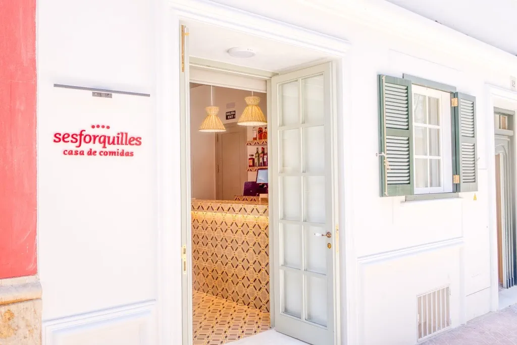 Restaurant Ses Forquilles_Castell Es_slider_image_1