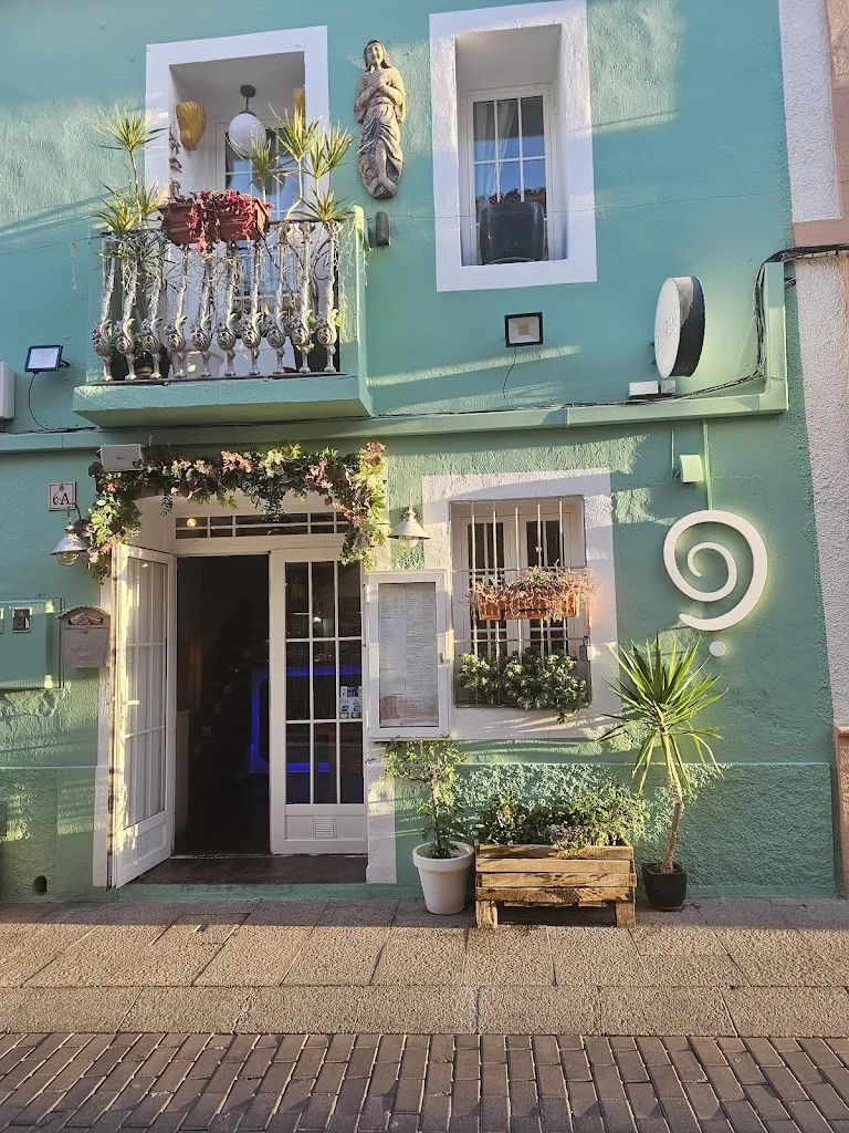 Enigma Cocina con Alma_Calp_slider_image_1