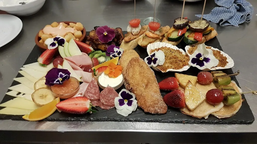 Pasta Pasta_Cala Rajada_slider_image_3