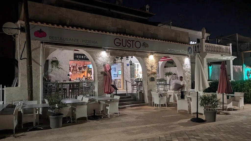 Gusto restaurant in Cala Rajada